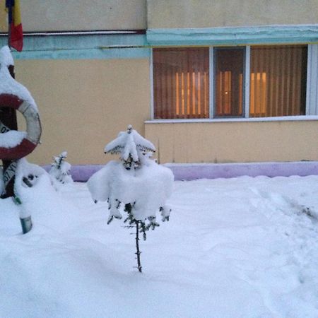 Apartament Slănic-Moldova Exteriör bild