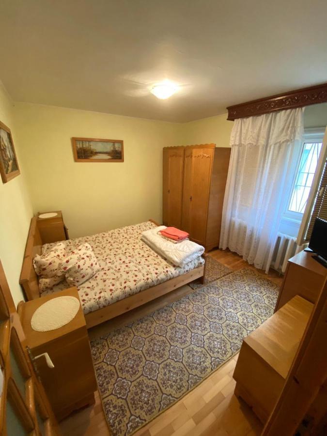 Apartament Slănic-Moldova Exteriör bild